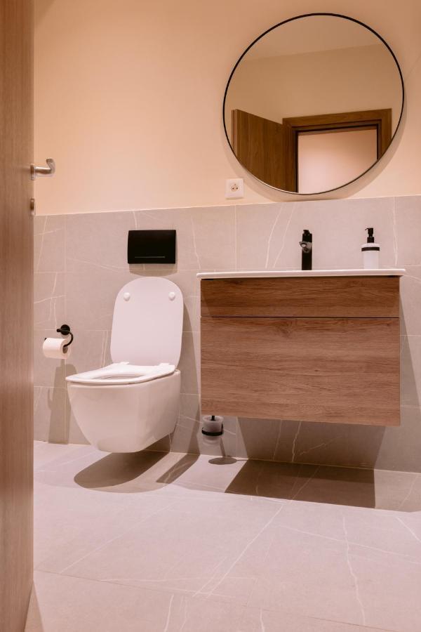 La Boheme Corbeanca - Partener Therme Ostratu Buitenkant foto